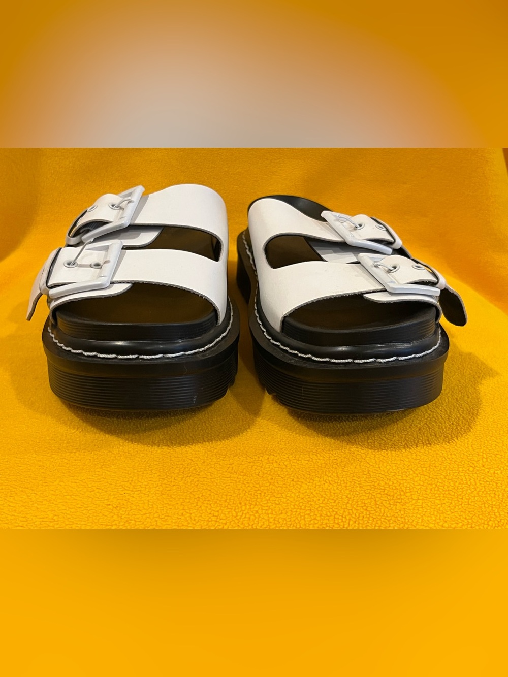 Steve Madden platform slide sandals chunky sole, buckle straps. White, black 8.5 - Picture 5 of 13